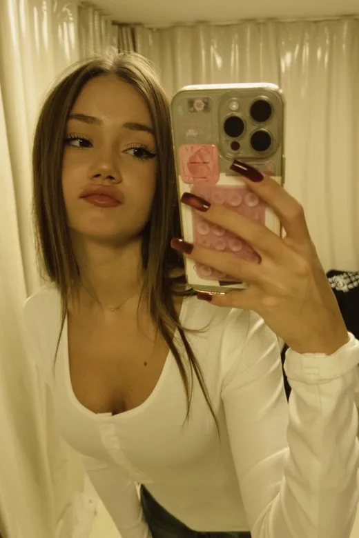 Salud, 25 años, soltera en Córdoba, La Judería